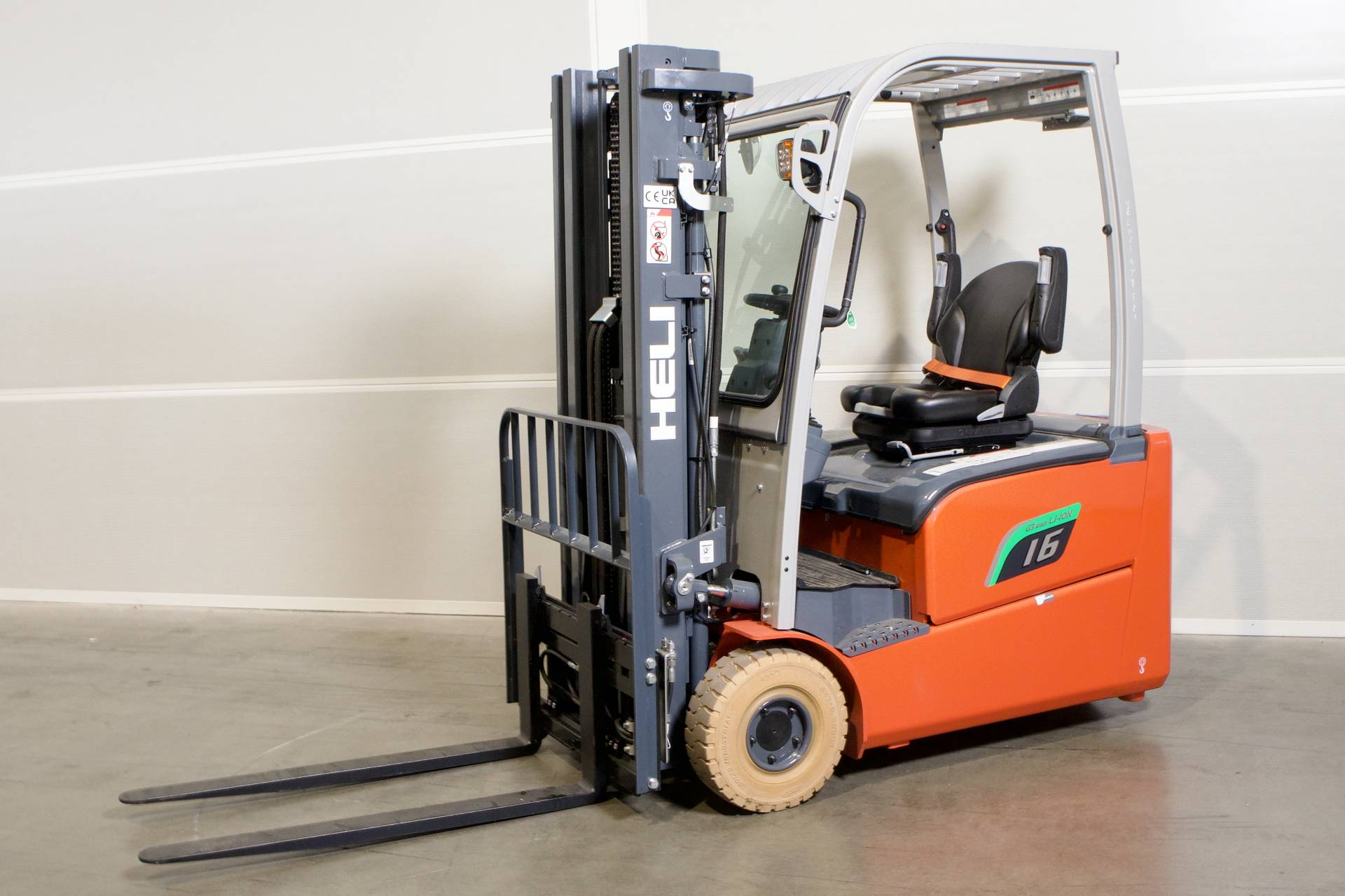 Heli CPD16SQ-A6LIG3-S Gebrauchtstapler Kaufen
