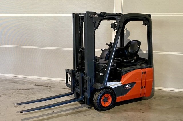 Gabelstapler Gebraucht kaufen – Linde E14-02 mit Elektro in Österreich