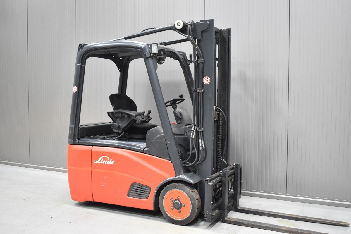 Gabelstapler Gebraucht kaufen – Linde E 16 - 01 mit Elektro in Österreich