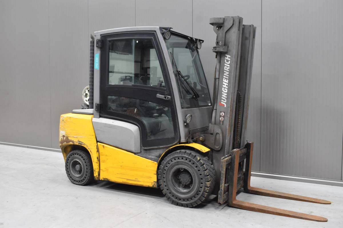 Jungheinrich TFG 430 Gebrauchtstapler Kaufen
