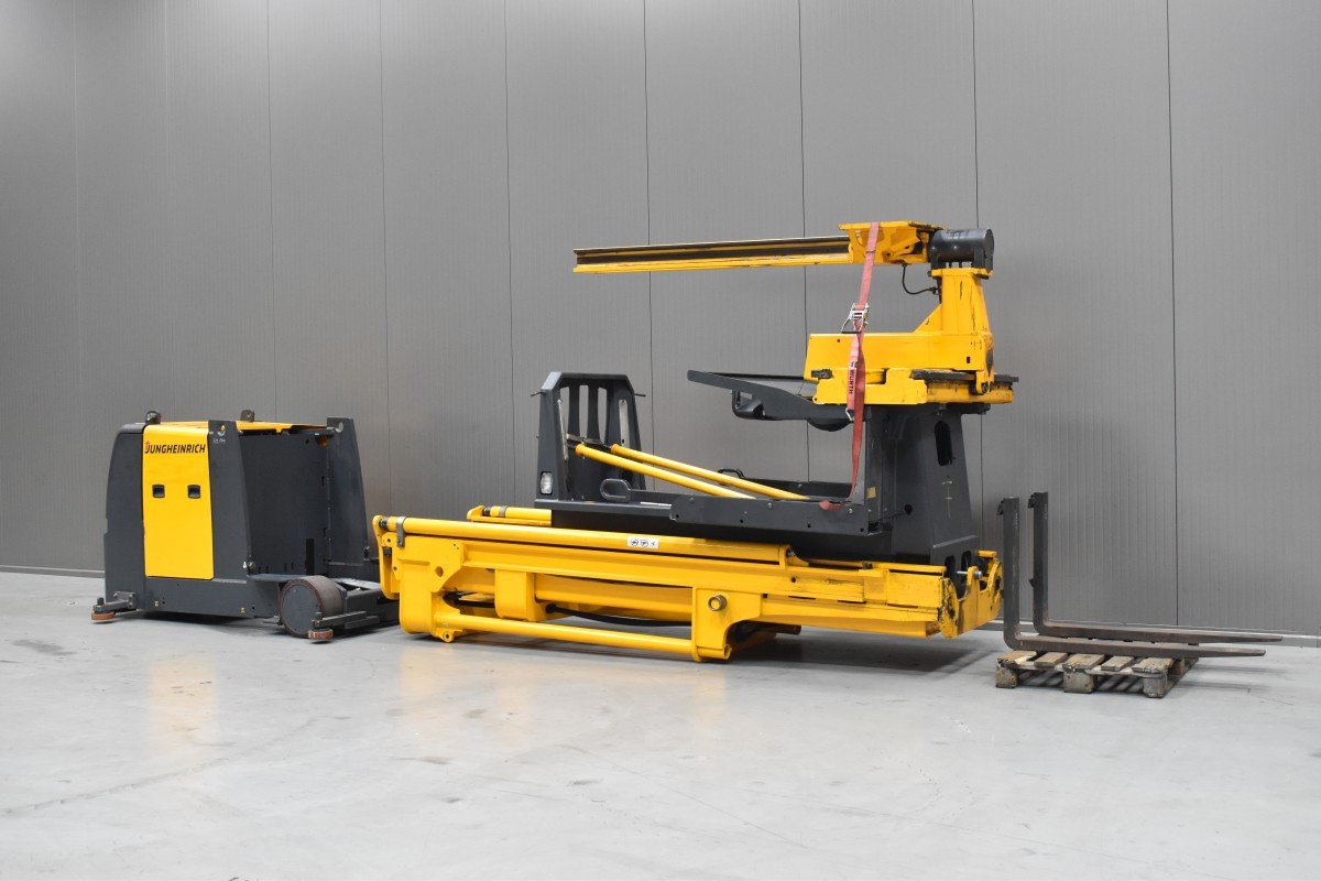 Gabelstapler Gebraucht kaufen – Jungheinrich EKX 513 mit Elektro in Österreich