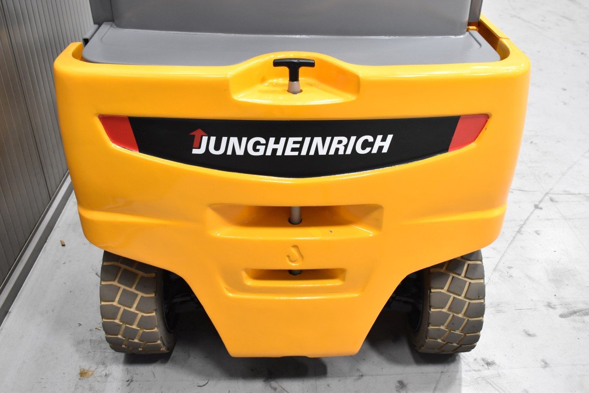 Jungheinrich EFG 320 – Bild 8
