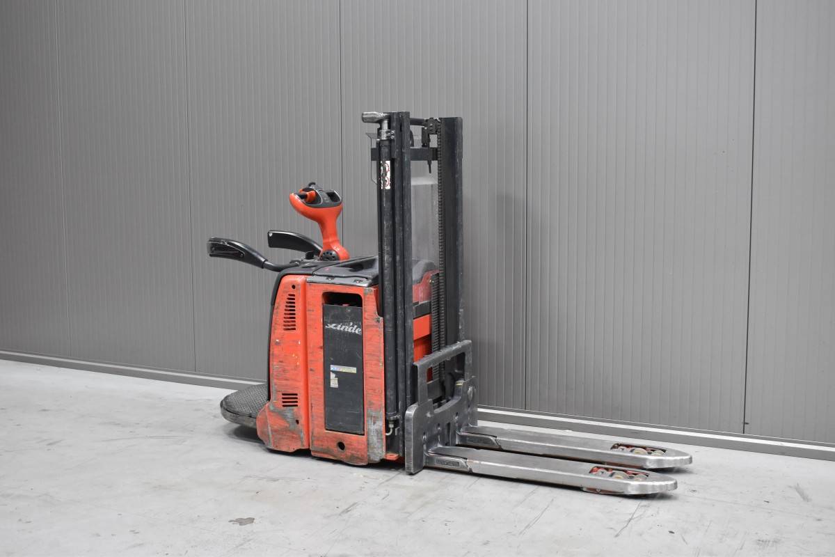 Linde D 12 AP Gebrauchtstapler Kaufen