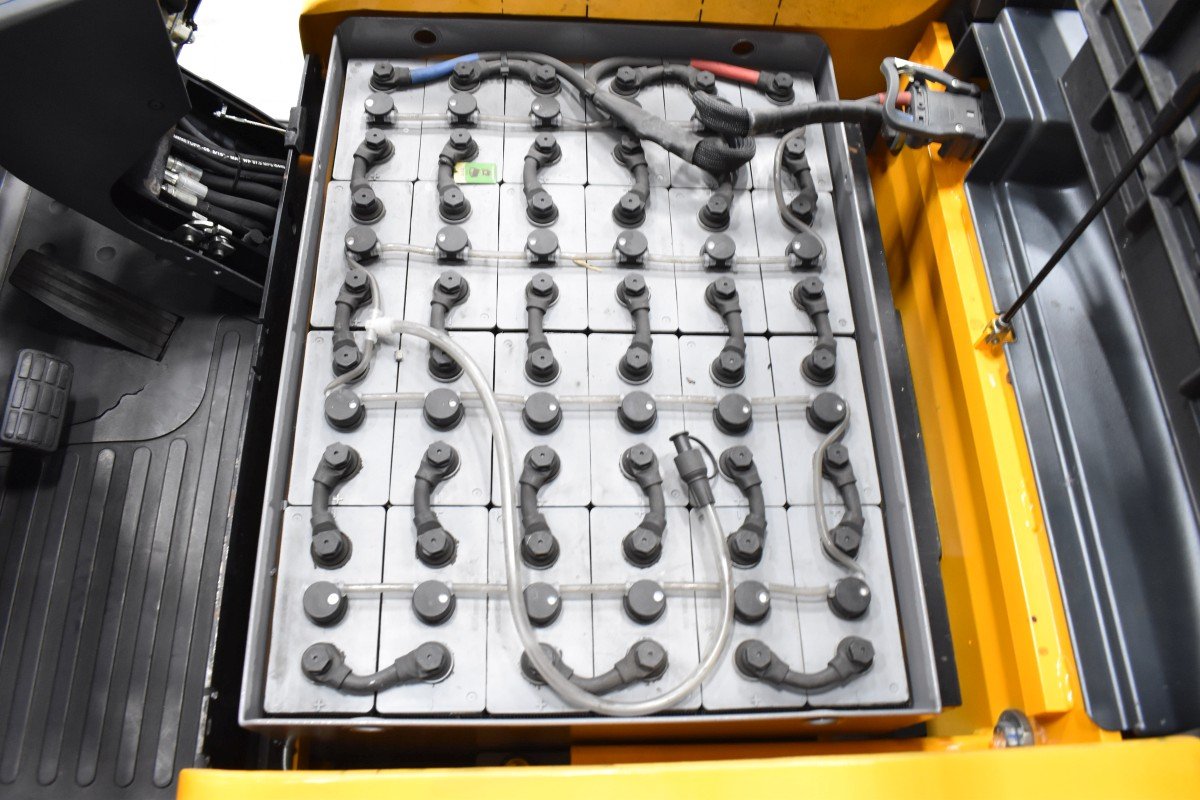 Jungheinrich EFG 320 N – Bild 10