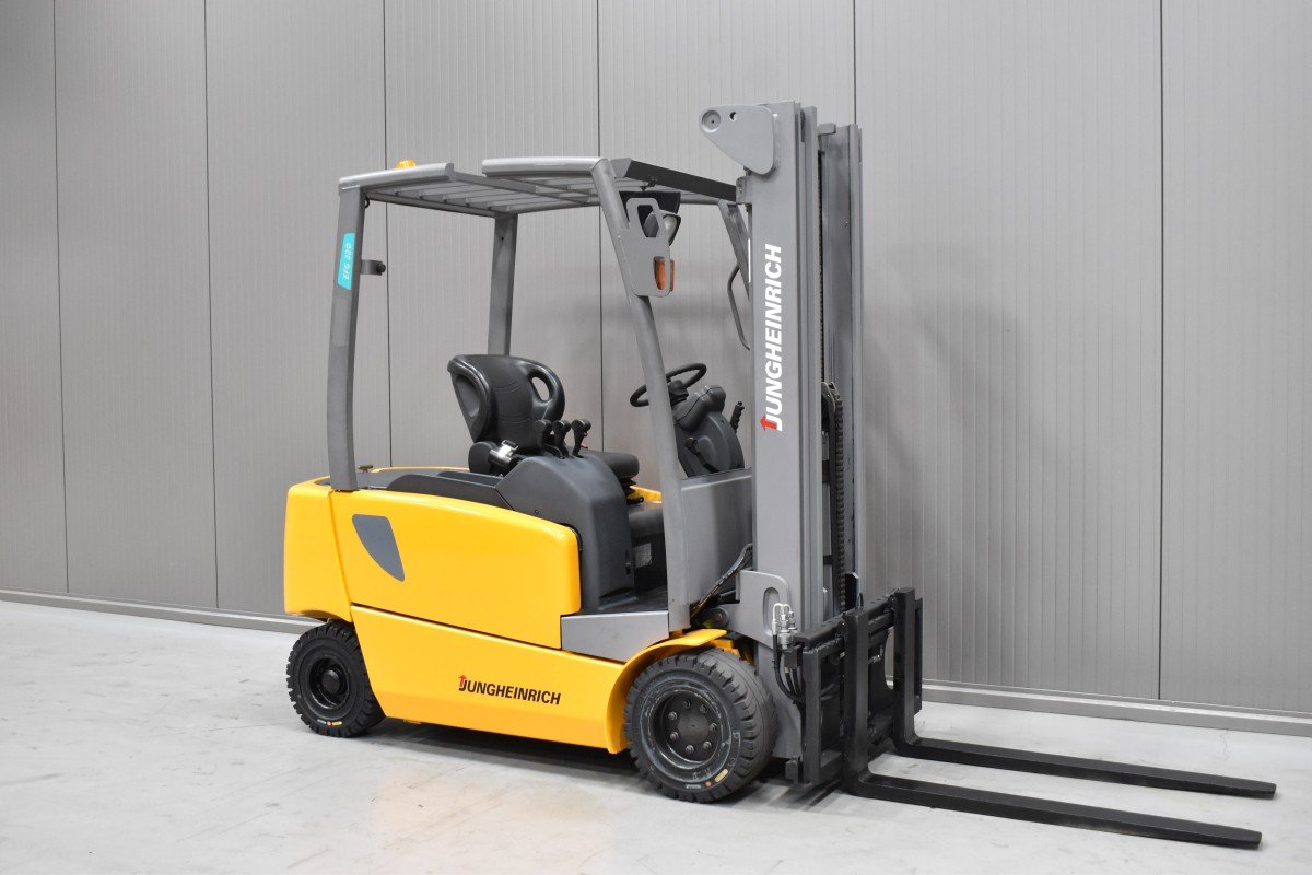 Jungheinrich EFG 320 N
