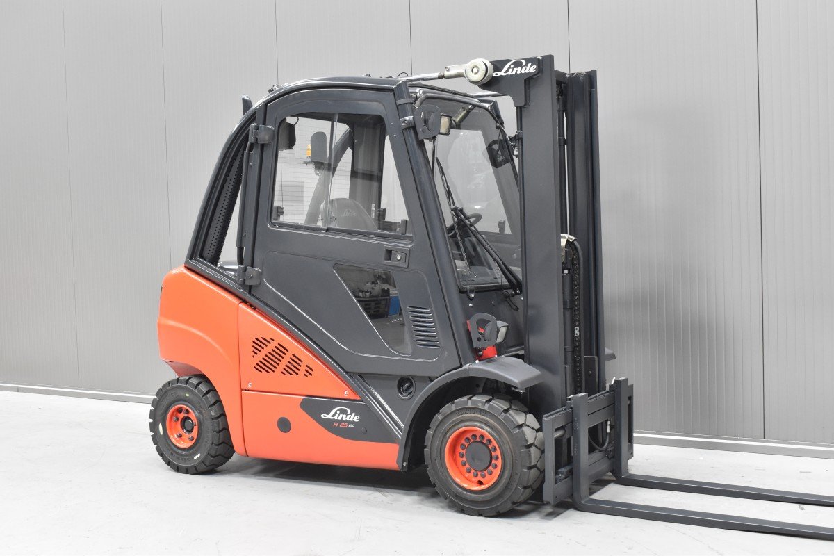 Gabelstapler Gebraucht kaufen – Linde H 25 D - 01 mit Diesel in Österreich