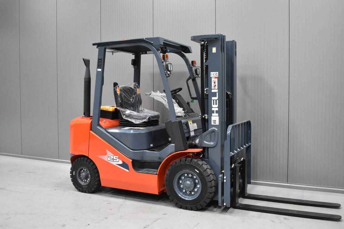 Heli CPCD 25-KU20H Gebrauchtstapler Kaufen