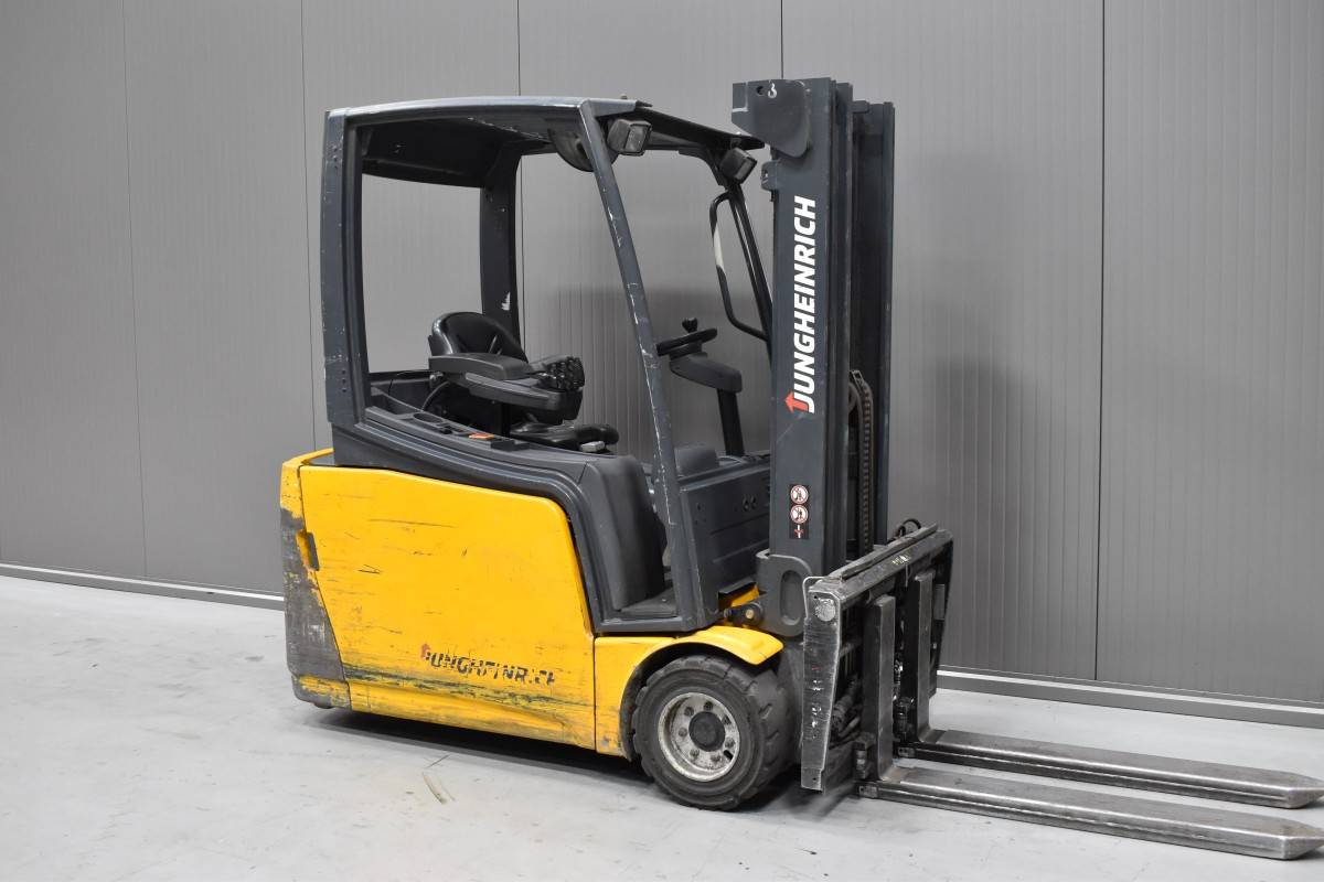 Gabelstapler Gebraucht kaufen – Jungheinrich EFG 220 mit Elektro in Österreich