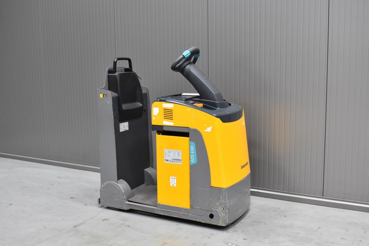Gabelstapler Gebraucht kaufen – Jungheinrich EZS 130 mit Elektro in Österreich