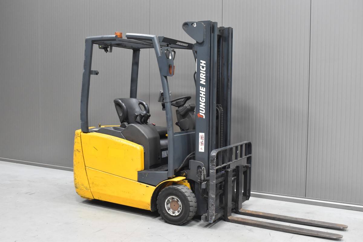 Gabelstapler Gebraucht kaufen – Jungheinrich EFG 216 kn mit Elektro in Deutschland
