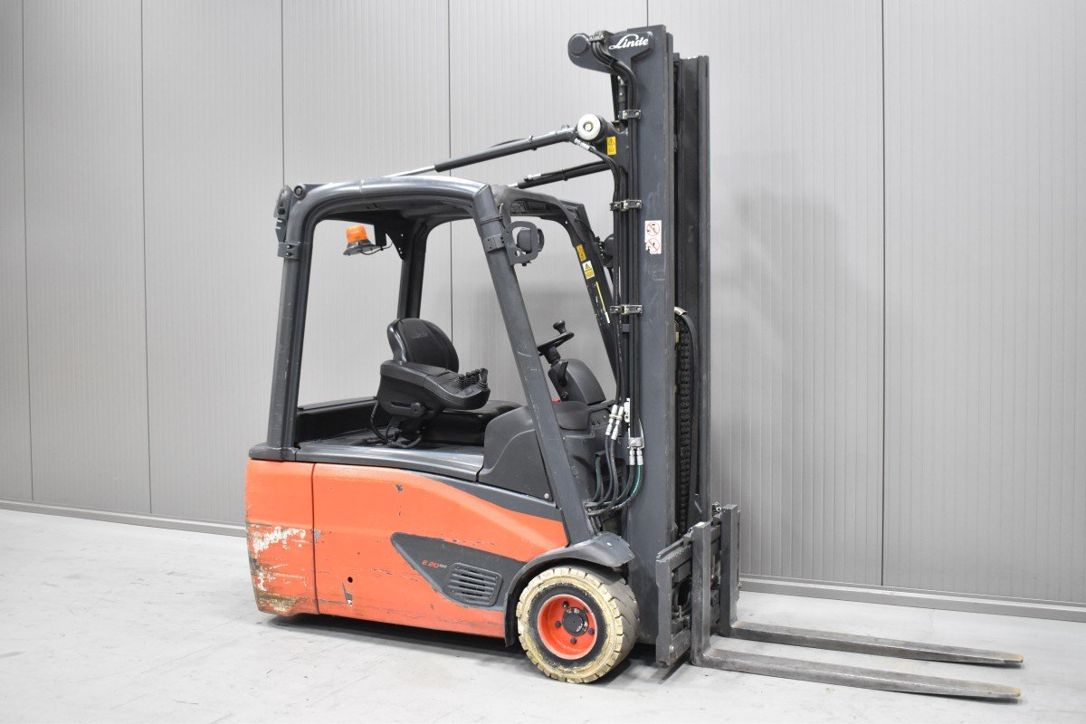 Gabelstapler Gebraucht kaufen – Linde E 20 L - 02 mit Elektro in Österreich