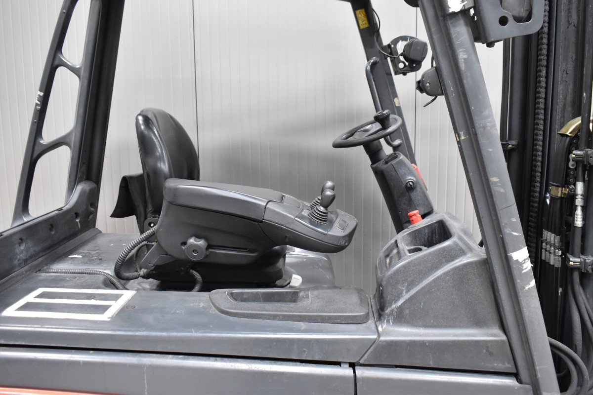Linde E 25 L - 01 – Bild 4