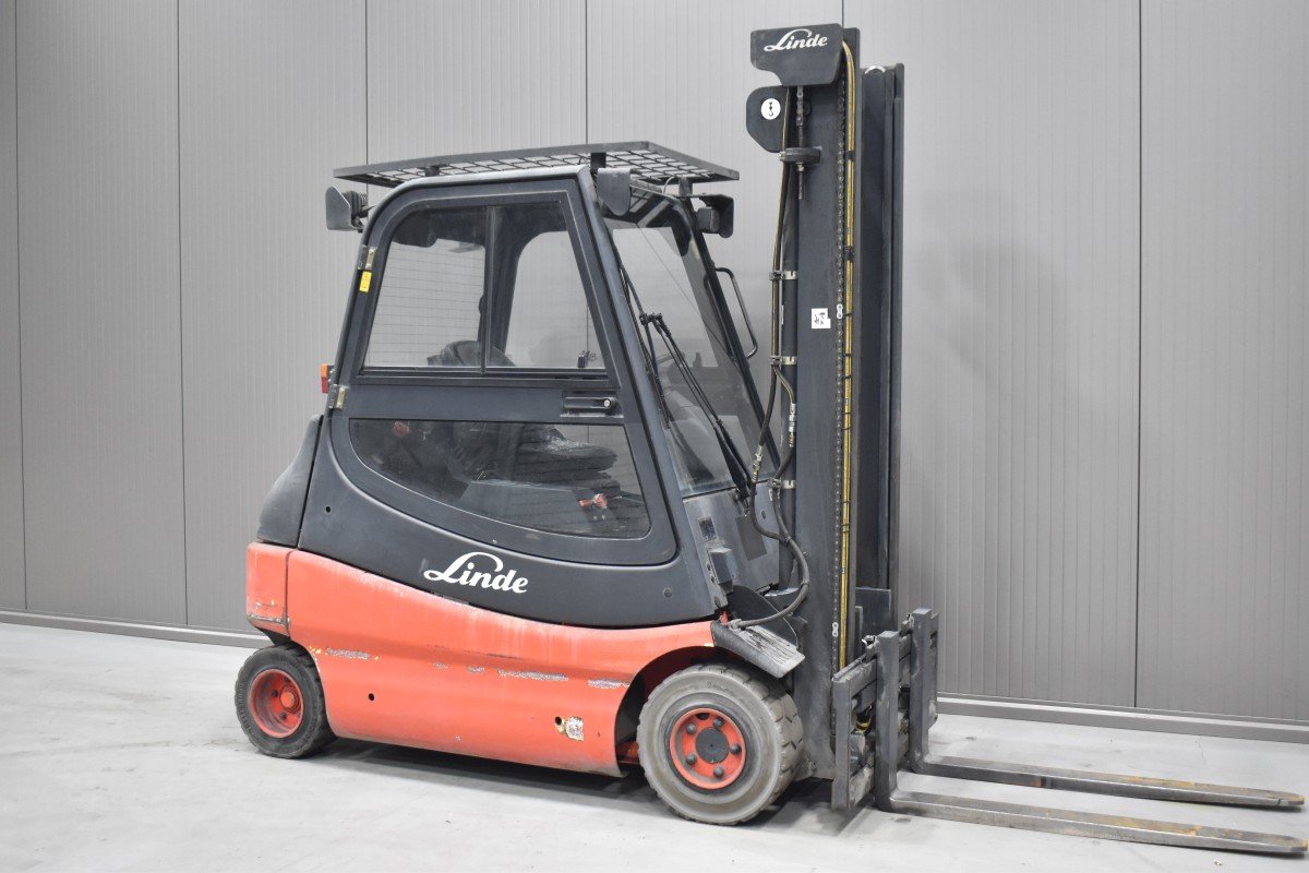 Gabelstapler Gebraucht kaufen – Linde E 25 S mit Elektro in Österreich