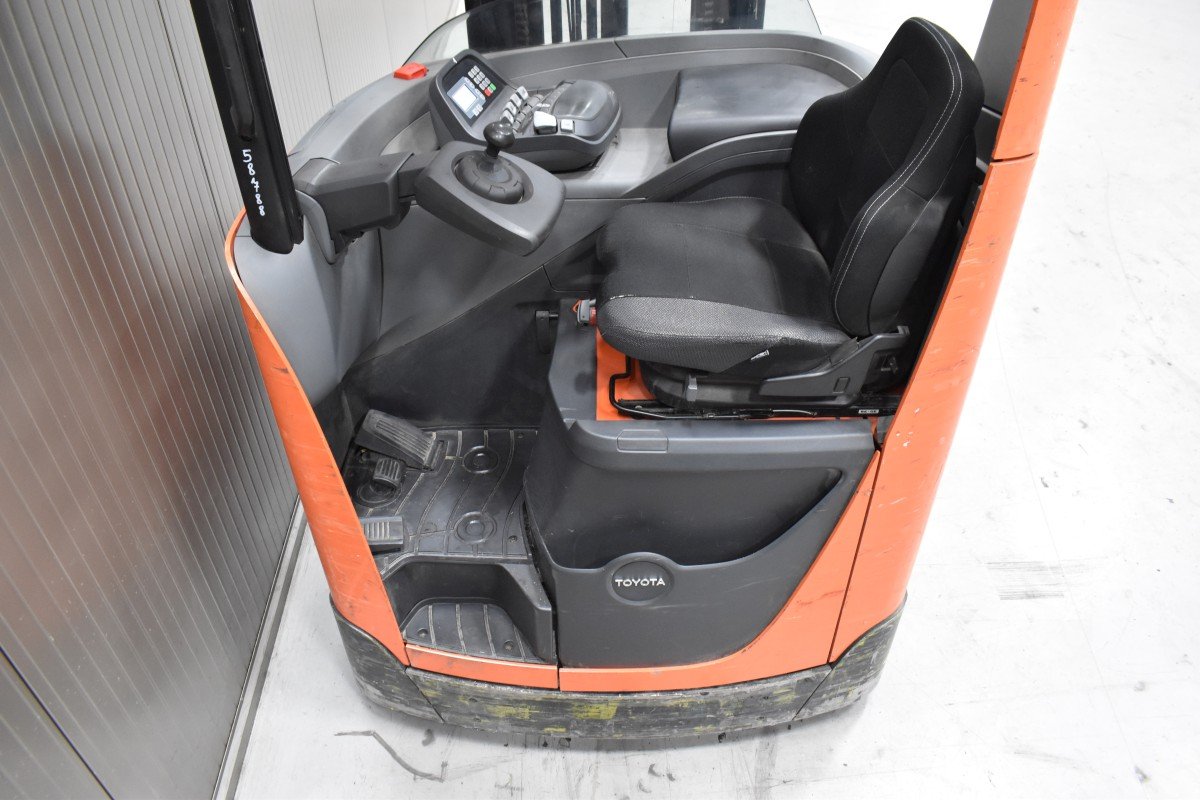Toyota RRE 140 H – Bild 6