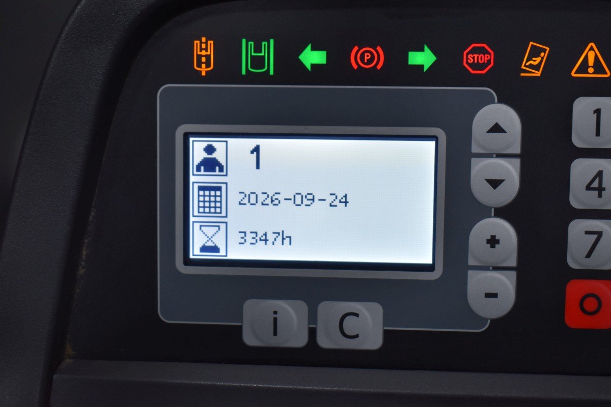 Toyota RRE 140 H – Bild 8
