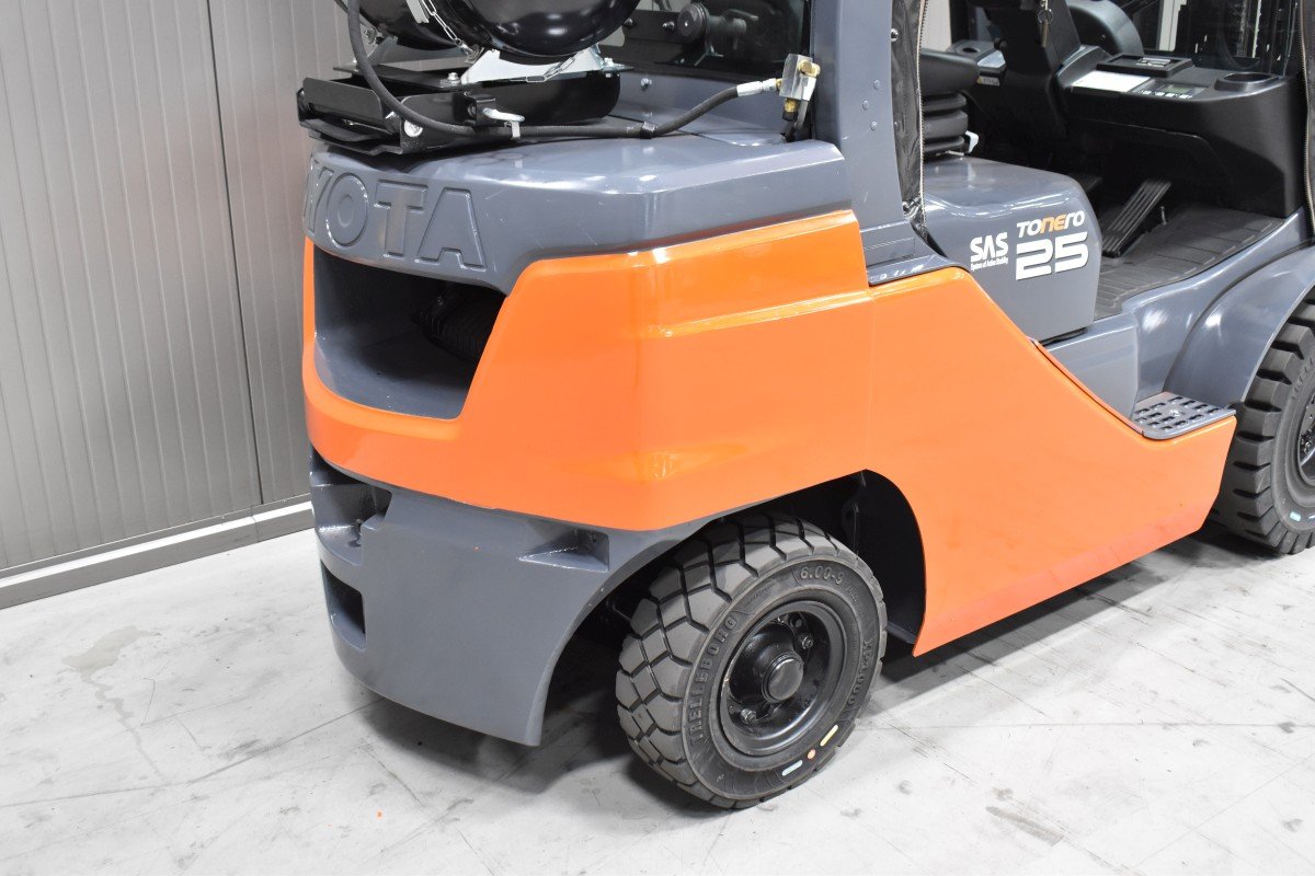 Toyota 02-8FGF25 – Bild 7