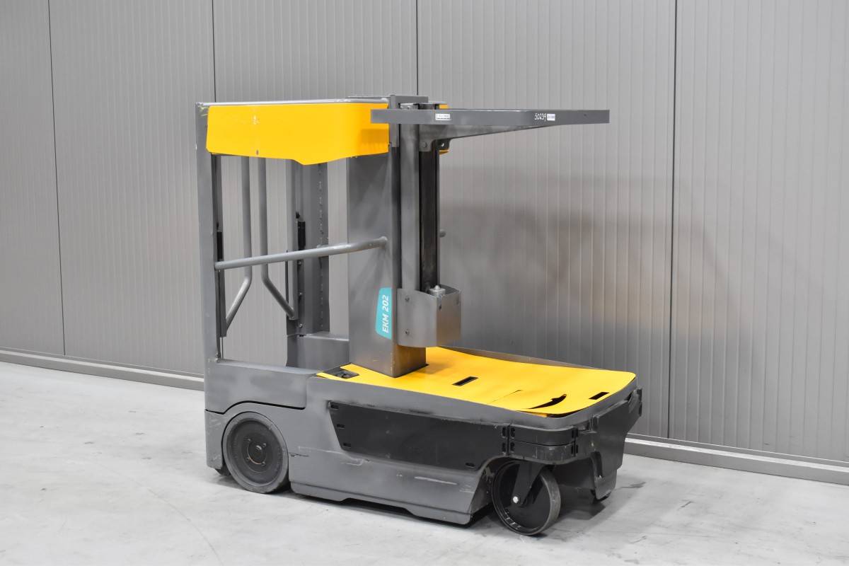 Gabelstapler Gebraucht kaufen – Jungheinrich EKM 202 mit Elektro in Deutschland