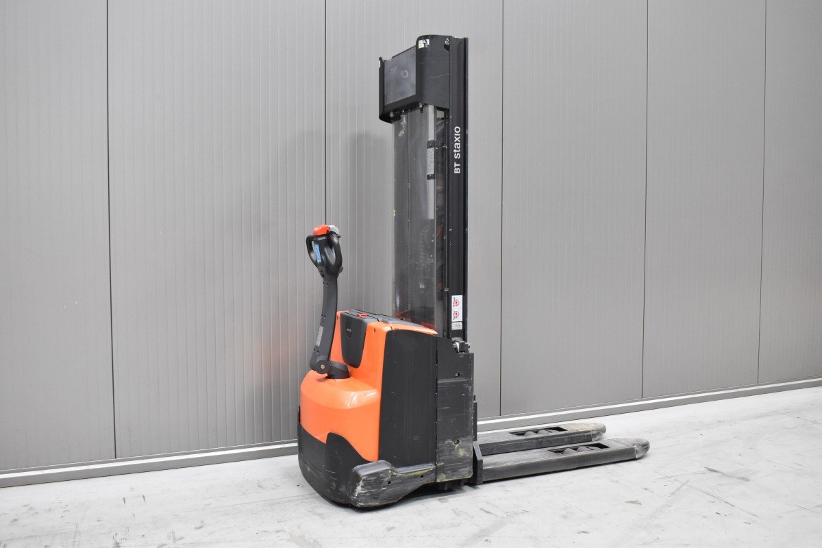 Toyota SWE 140L – Bild 3