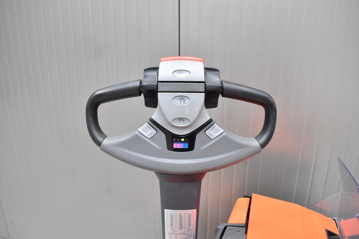 Toyota SWE 080L – Bild 5