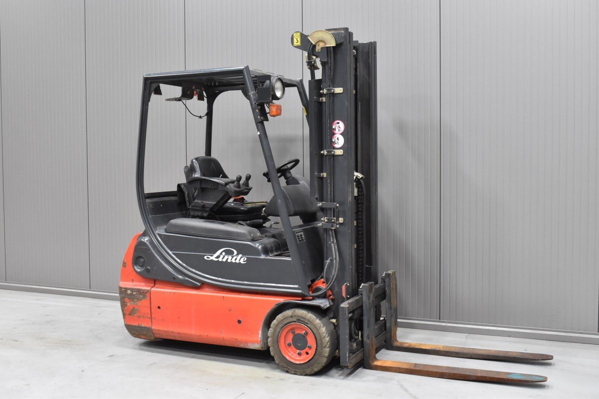 Gabelstapler Gebraucht kaufen – Linde E 16 C-03 mit Elektro in Österreich