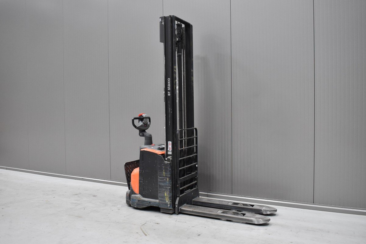 Gabelstapler Gebraucht kaufen – Toyota SWE 120 mit Elektro in Österreich