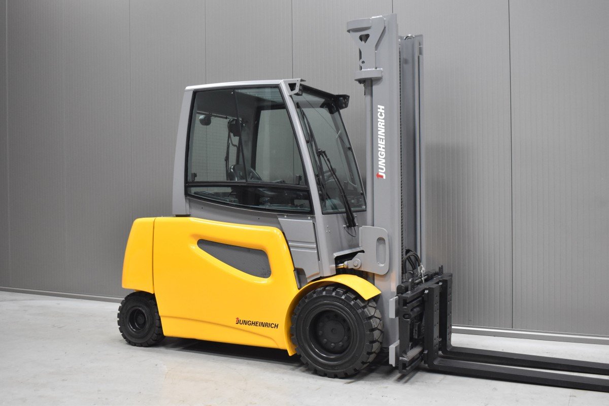 Gabelstapler Gebraucht kaufen – Jungheinrich EFG 545 mit Elektro in Österreich
