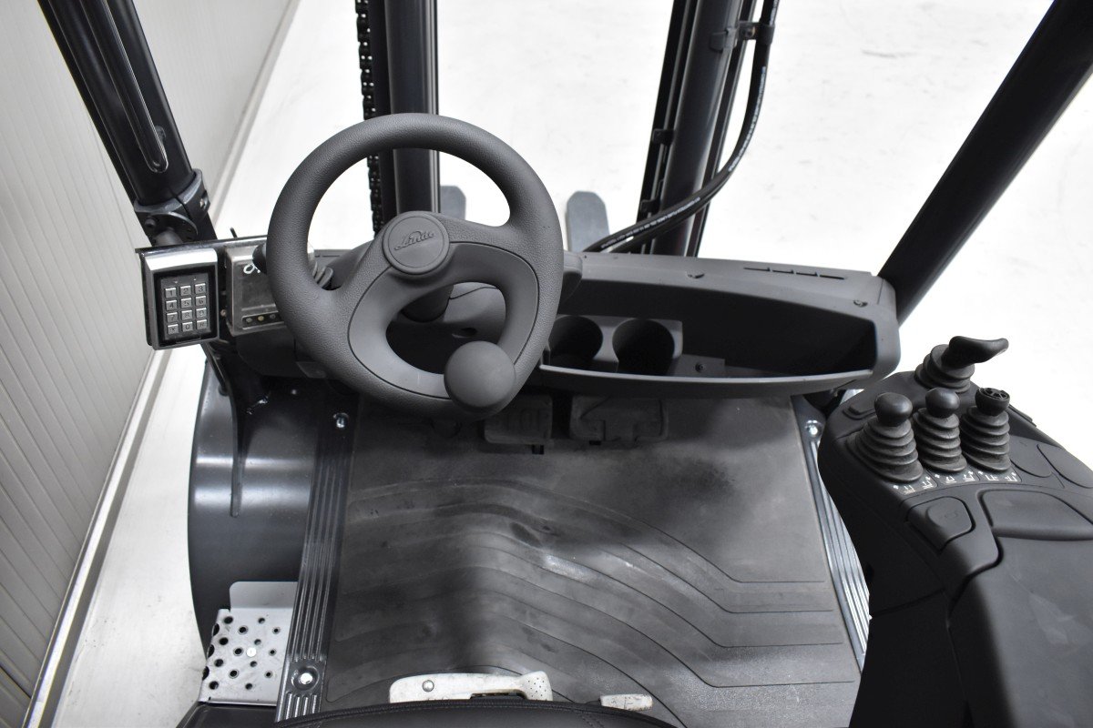 Linde H 35 T - 02 – Bild 6