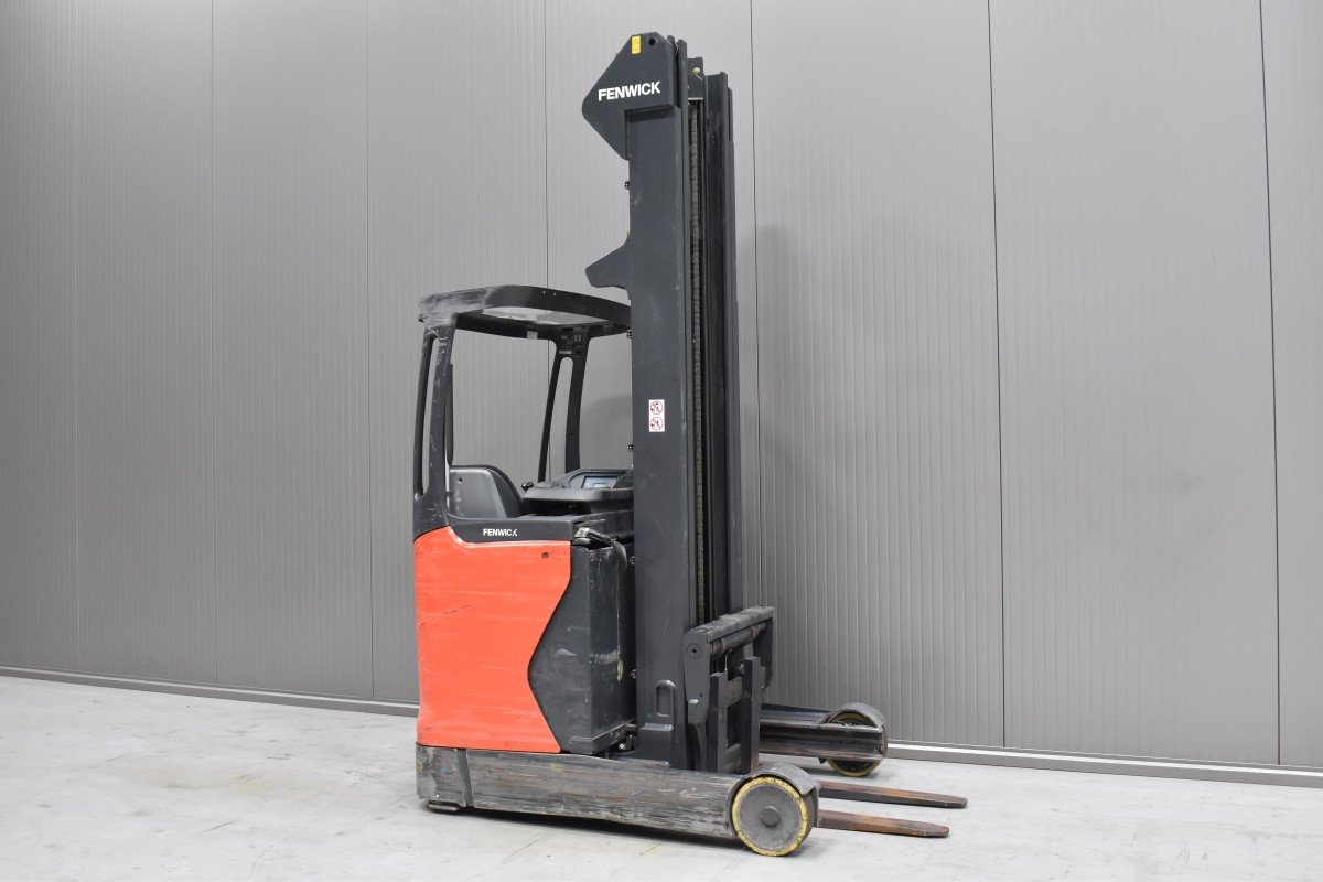 Gabelstapler Gebraucht kaufen – Linde R 14 mit Elektro in Österreich