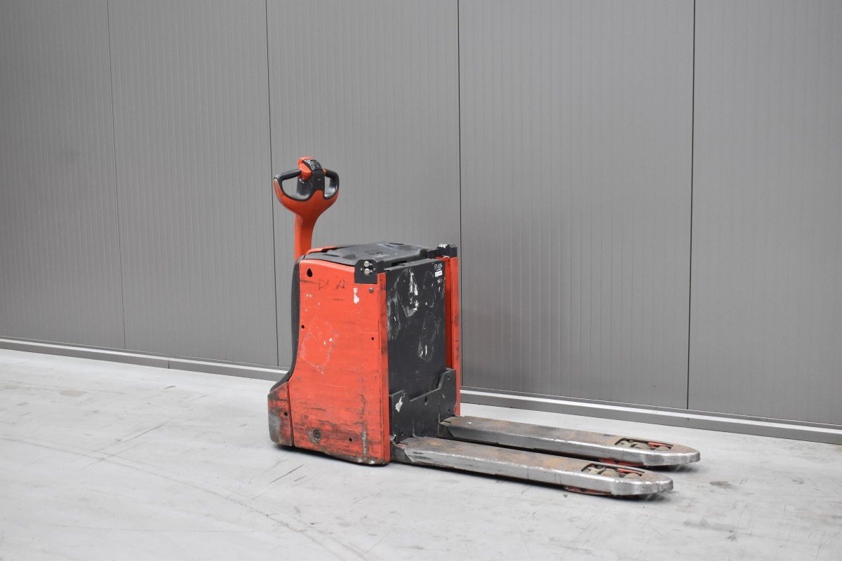 Gabelstapler Gebraucht kaufen – Linde T 16 L mit Elektro in Österreich