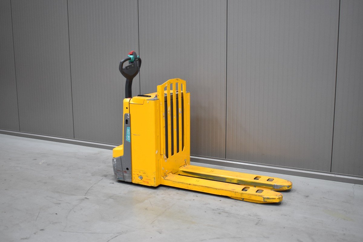 Gabelstapler Gebraucht kaufen – Jungheinrich EJE C20 mit Elektro in Österreich
