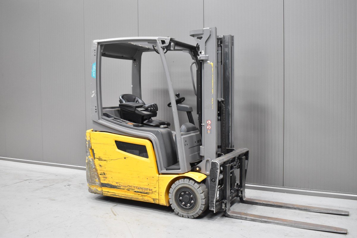 Jungheinrich EFG 216 k Gebrauchtstapler Kaufen