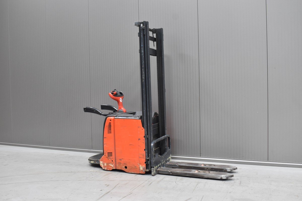 Gabelstapler Gebraucht kaufen – Linde L 14 AP mit Elektro in Österreich