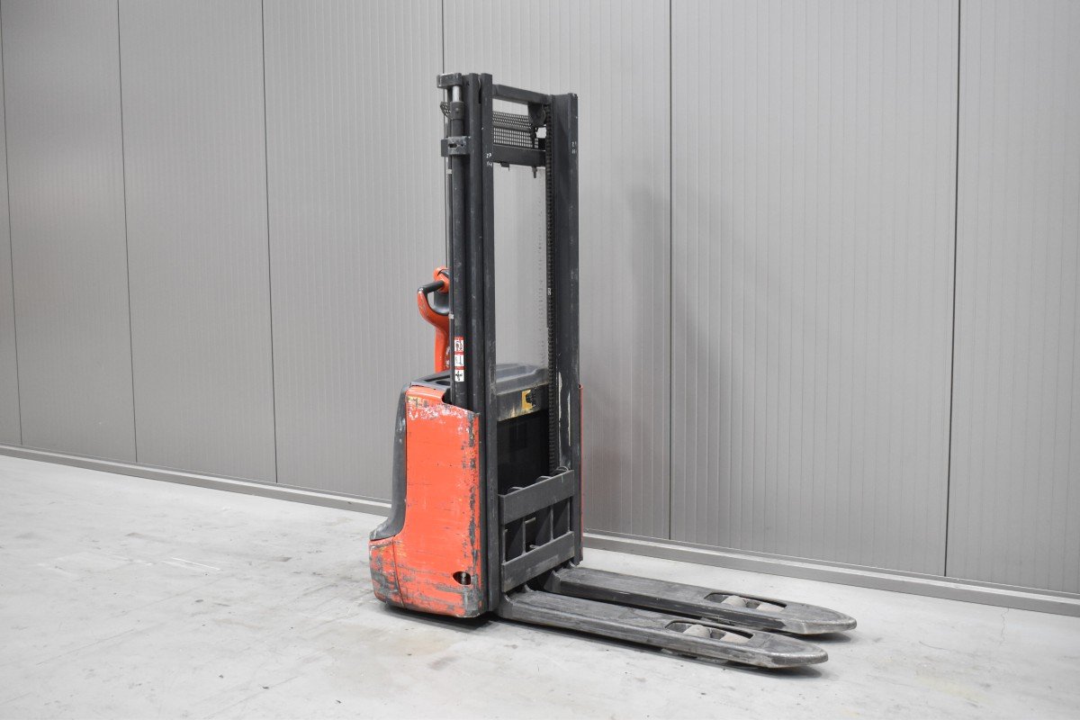 Gabelstapler Gebraucht kaufen – Linde L 10 mit Elektro in Österreich