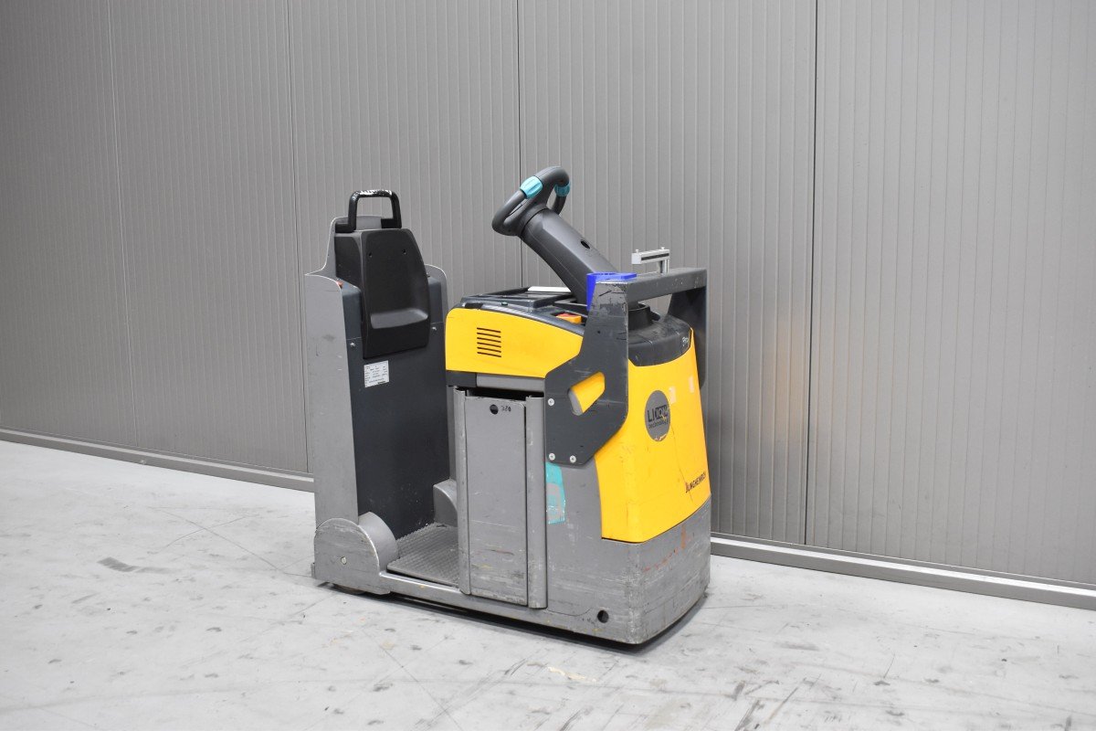 Jungheinrich EZS 130