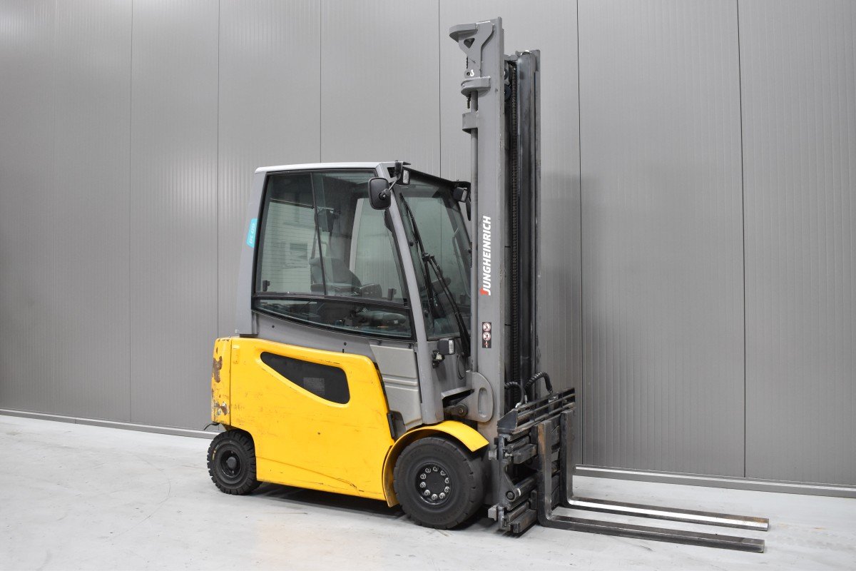 Gabelstapler Gebraucht kaufen – Jungheinrich EFG 425 k mit Elektro in Österreich