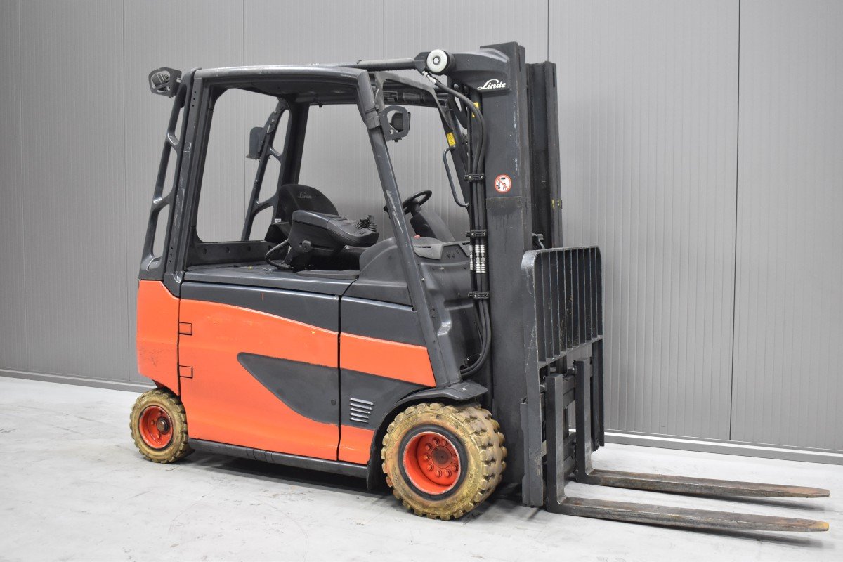 Gabelstapler Gebraucht kaufen – Linde E 35 HL - 01 mit Elektro in Österreich
