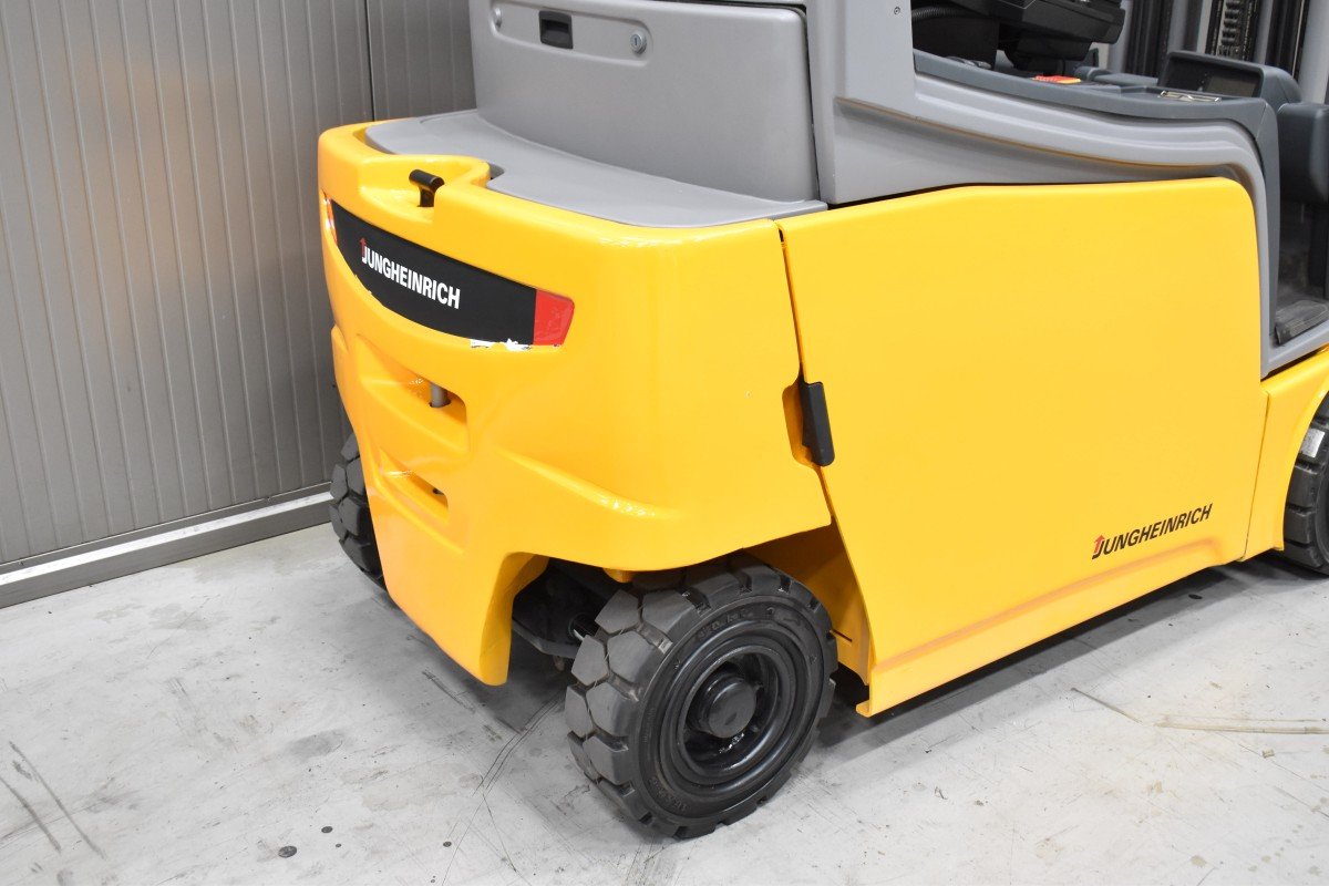 Jungheinrich EFG 320 – Bild 7