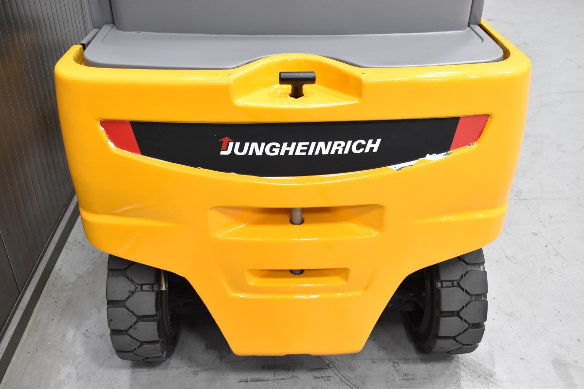 Jungheinrich EFG 320 – Bild 8