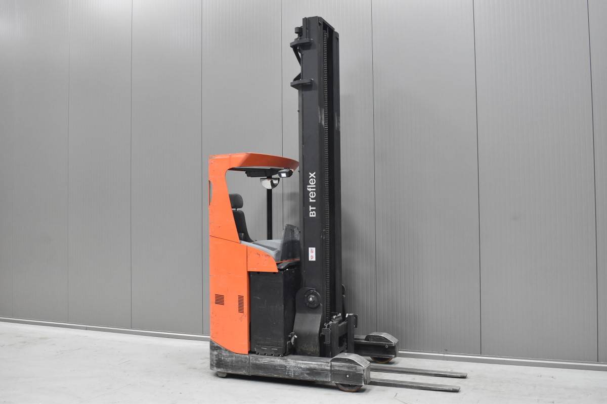 Gabelstapler Gebraucht kaufen – Toyota RRE 140 mit Elektro in Deutschland