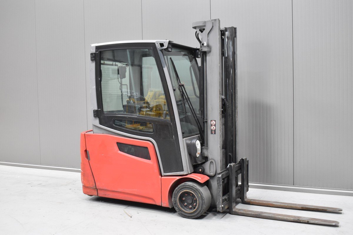 Gabelstapler Gebraucht kaufen – Jungheinrich EFG 220 mit Elektro in Österreich