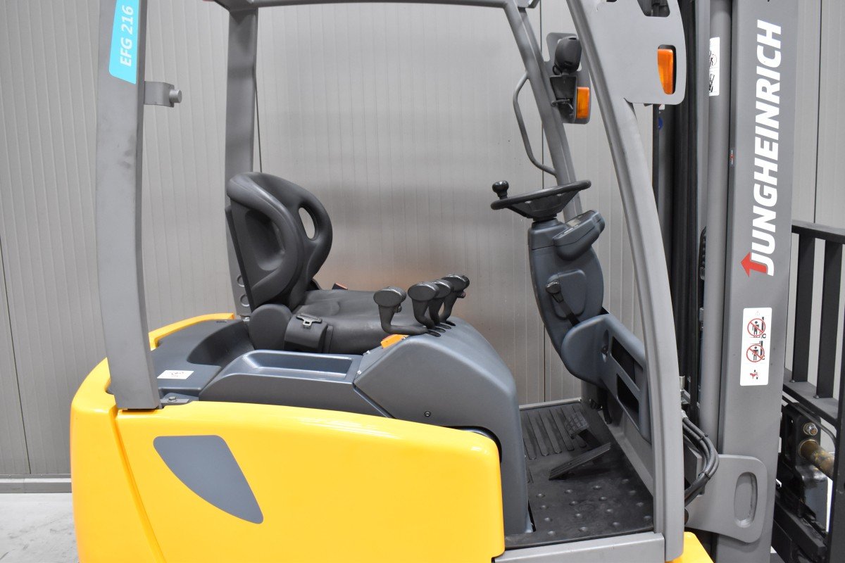 Jungheinrich EFG 216 kn – Bild 4