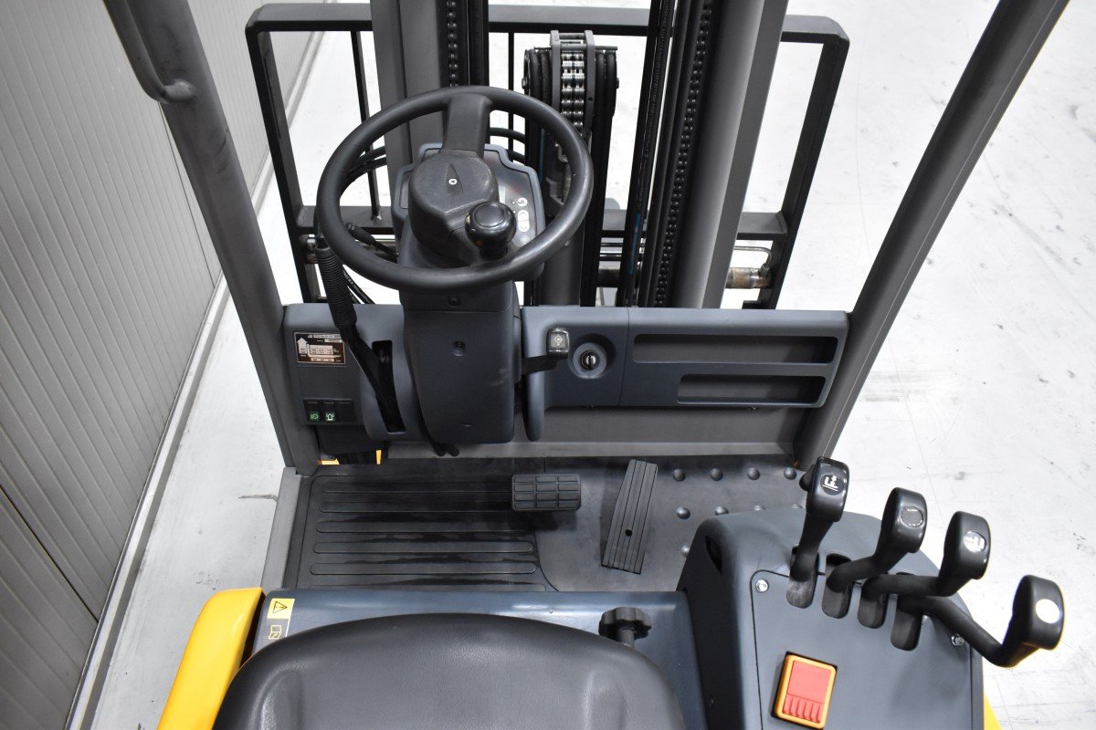 Jungheinrich EFG 216 kn – Bild 6