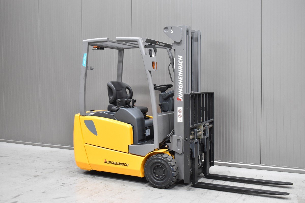 Jungheinrich EFG 216 kn