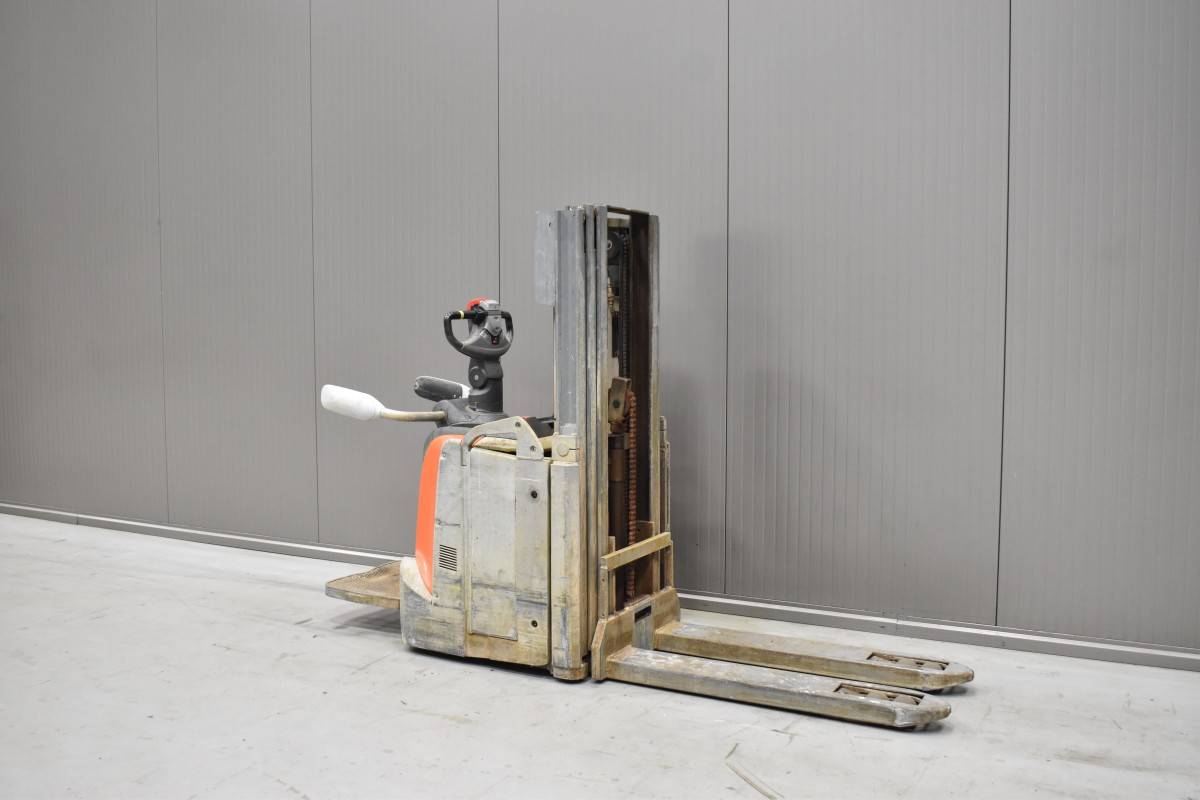 Toyota SPE 120L Gebrauchtstapler Kaufen