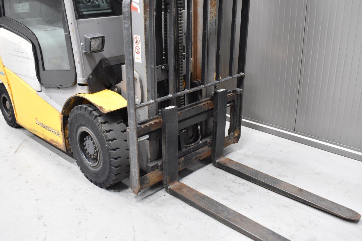 Jungheinrich TFG 320 – Bild 5