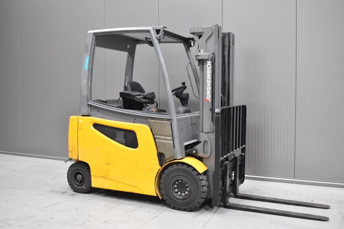 Jungheinrich EFG 425 k Gebrauchtstapler Kaufen