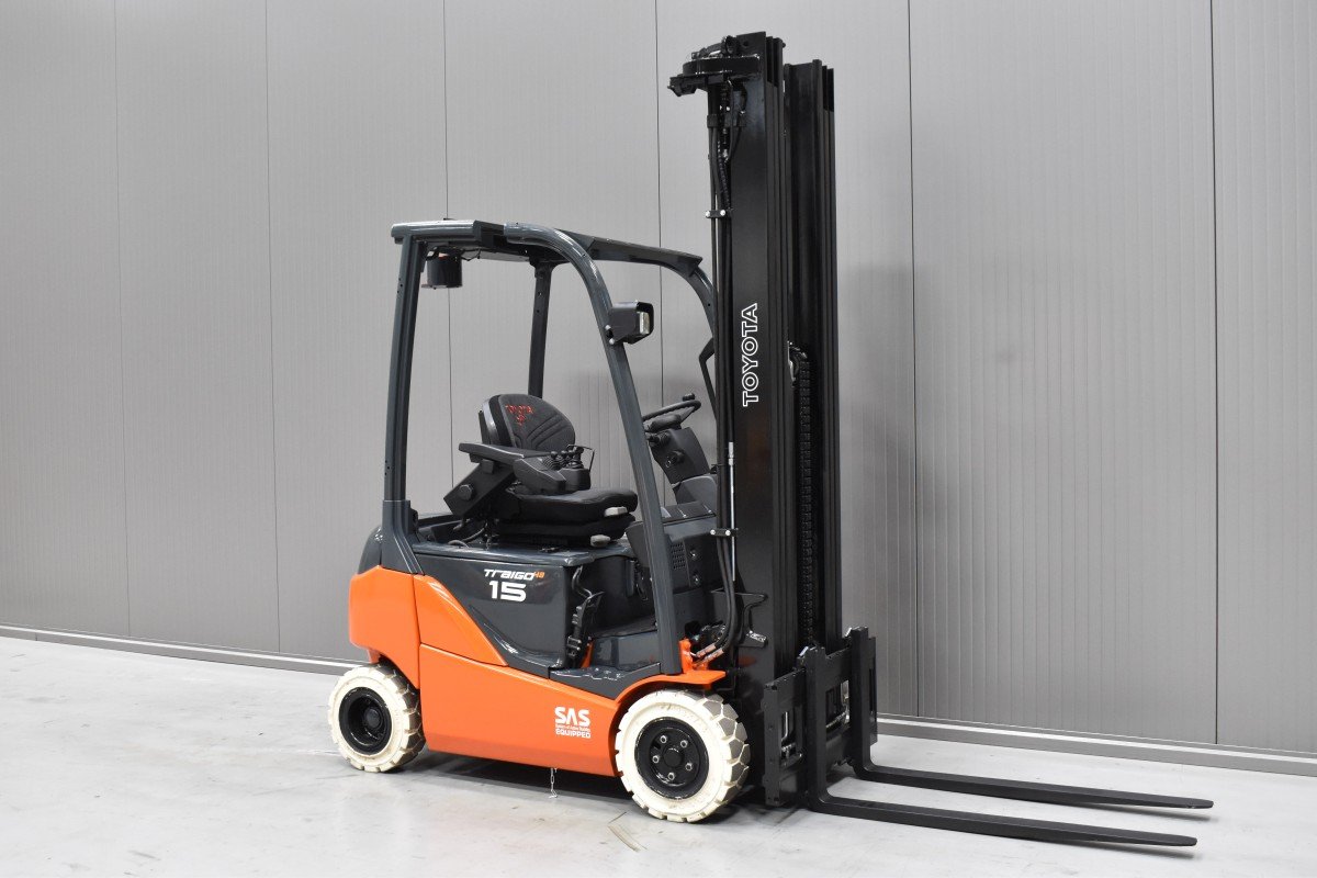 Gabelstapler Gebraucht kaufen – Toyota 8FBMT15 mit Elektro in Österreich