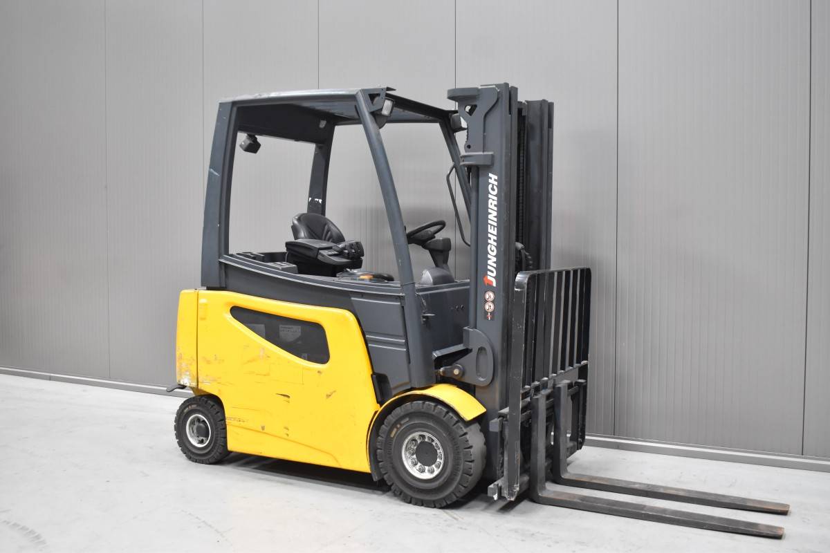 Jungheinrich EFG 425 k Gebrauchtstapler Kaufen