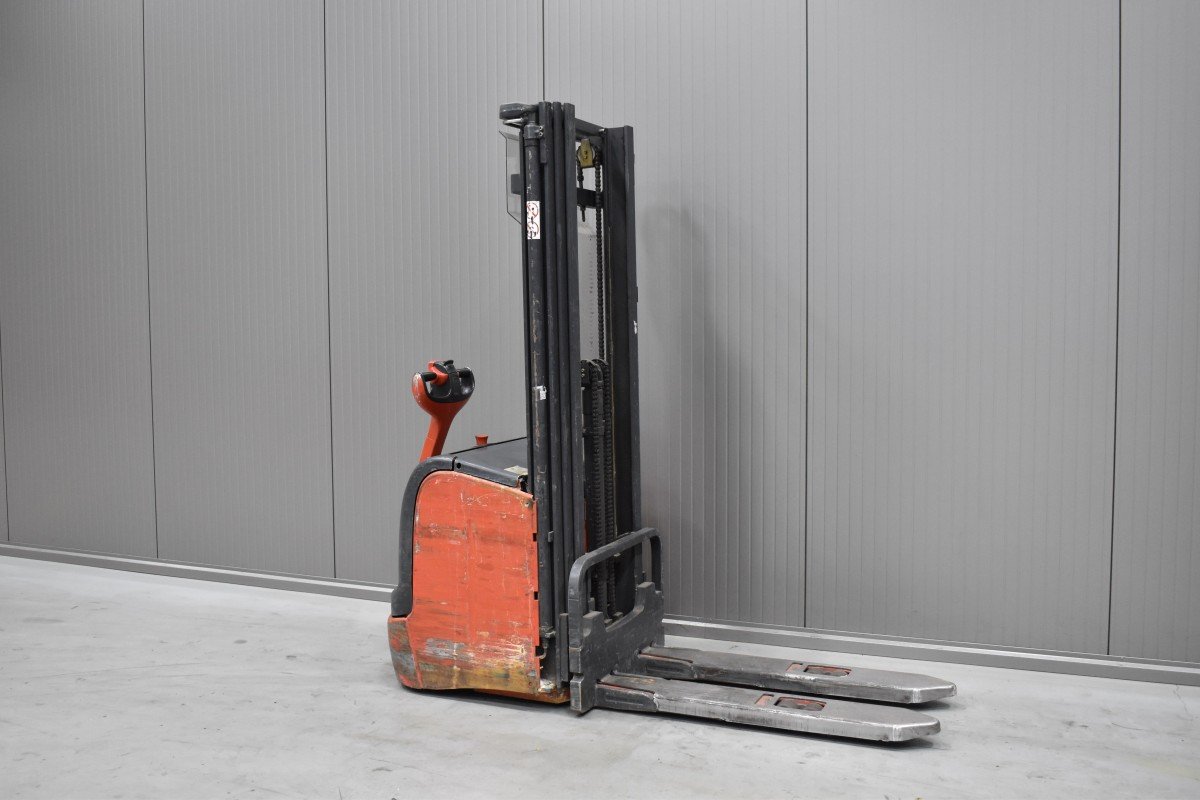 Gabelstapler Gebraucht kaufen – Linde L 14 mit Elektro in Österreich