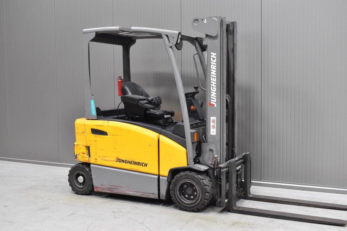 Gabelstapler Gebraucht kaufen – Jungheinrich EFG MC 320 mit Elektro in Österreich